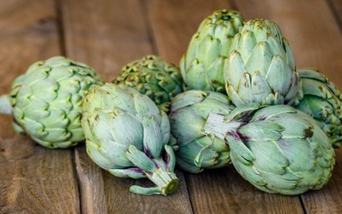 Tổng hợp các lợi ích tuyệt vời của atisô, Tết này cứ ăn thôi!