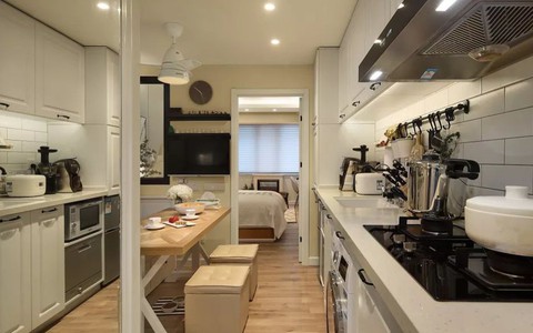 Căn hộ nhỏ 38m² của người phụ nữ 80 tuổi thành nơi ở đáng mơ ước nhờ kỹ năng lưu trữ "thần thánh"