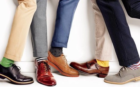 Tưởng chọn mua tất cho chồng là dễ hóa ra cũng lắm nhiêu khê 