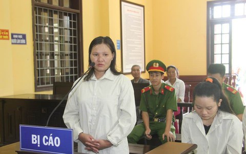 Thai phụ quyết vượt biên qua biên giới để bán con sơ sinh