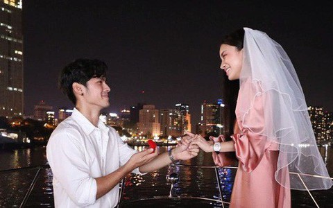 Kỉ lục yêu đương đã thuộc về Trang Anna: Công khai được 19 ngày, hôm nay nhận nhẫn cầu hôn từ trai đẹp gốc Thái