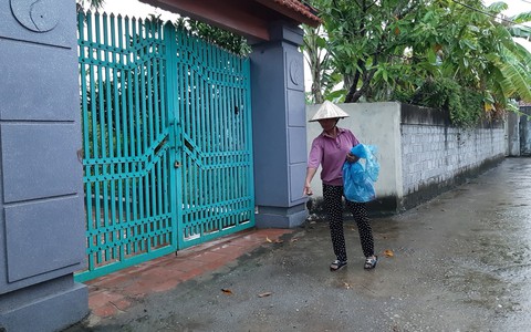 Nỗi ám ảnh của nhân chứng vụ chồng vác dao chém vợ rồi cứa cổ tự sát