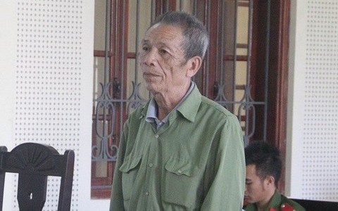 Bi kịch của người cha U80 dùng dao chém chết con trai vì dám hỗn xược