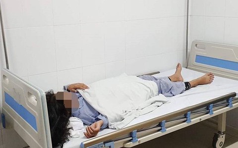 Bé gái 13 tuổi bị mù mắt, hoạt tử mặt vì tiêm filler nâng mũi