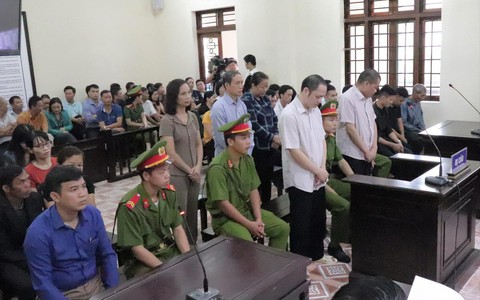 Hôm nay tuyên án gian lận thi cử Hà Giang: Nâng điểm 106 thí sinh để 'tạo phúc'?