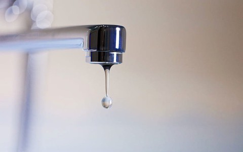 9 việc bị coi là kém thông minh khi sử dụng nhà vệ sinh khiến hóa đơn tiền nước tăng vọt mà các thợ sửa ống nước liên tục khuyến cáo tới khách hàng