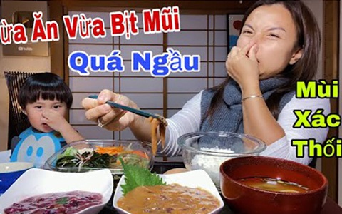 Quỳnh Trần JP khiến fan "nghẹt thở" khi dám thử món mực "có mùi xác thối"