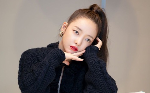 Anh trai tiết lộ tin nhắn cuối cùng của Goo Hara trước khi qua đời, hóa ra cô đã chịu nhiều giày vò tâm lý đến thế này