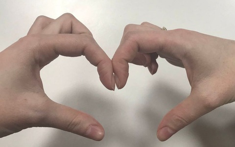 Nhờ bài kiểm tra đơn giản với móng tay, bạn có thể sớm nhận biết mình có bị ung thư phổi hay không 