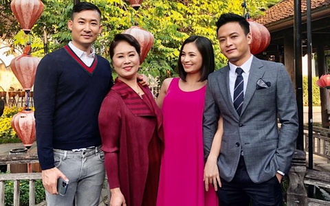 Hoa hồng trên ngực trái: Khang nổi cơn ghen với Bảo trước khi lộ ảnh "gặp gỡ thông gia"