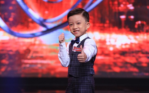 Cậu bé trong “Siêu trí tuệ Việt Nam” khiến Trấn Thành cúi đầu vì trí nhớ siêu phàm, tiết lộ bí quyết thành thạo Tiếng Anh từ năm 4 tuổi 