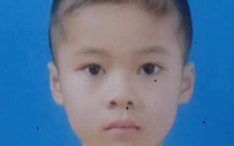 Hải Dương: Vợ mang con trai bỏ nhà đi biệt tích, chồng mỏi mòn tìm kiếm suốt 6 năm trời