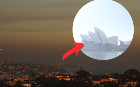 Thảm họa cháy rừng lớn nhất lịch sử Úc: Nhà hát Opera Sydney khuất sau khói mù, 2 người thiệt mạng khi tình nguyện dập lửa khiến cả nước xót thương