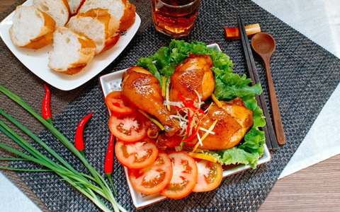 Món ngon cuối tuần: Gà rô ti mềm ngon xuất sắc