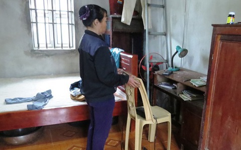 Nỗi đau không thấu của người vợ bị chồng hất nước sôi vào mặt