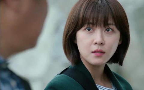 Bực mình vì chồng vẫn qua lại, nhận mẹ của người yêu cũ là mẹ nuôi, tôi lập tức hành động khiến anh phải "sáng mắt"