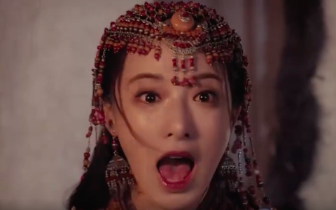 "Đông Cung": Bành Tiểu Nhiễm gào khóc, ngất xỉu khi tận mắt chứng kiến cảnh người yêu giết ông ngoại 