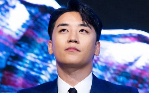 Bị SBS tố môi giới mại dâm cho xã hội đen, Seungri (Big Bang) đích thân lên tiếng