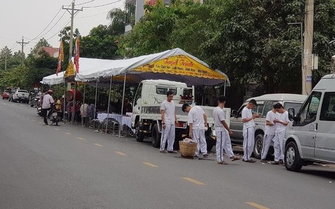 Công an Bình Dương thông tin vụ nữ sinh 14 tuổi đâm chết cha
