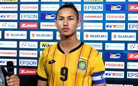 Đội trưởng con nhà hoàng tộc, sở hữu tài sản 461 nghìn tỷ của đội tuyển U23 Brunei sẽ đối mặt với U23 Việt Nam tối nay