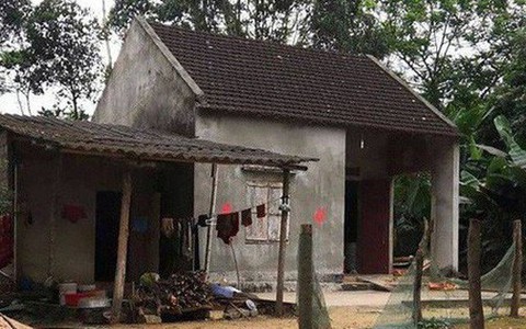 Bố ném con mới đẻ 7 ngày xuống giếng: Khởi tố bị can tội giết người