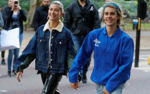 Justin Bieber tuyên bố sẽ bảo vệ Hailey Baldwin bằng mọi giá và đây là cách Hailey phản ứng lại