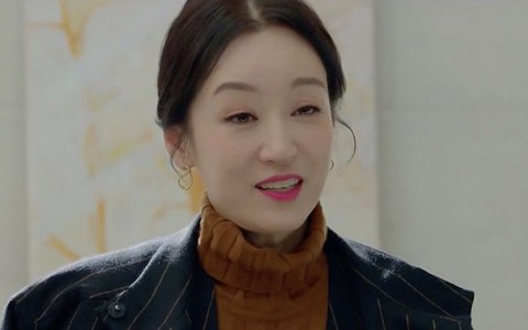 Bố mẹ chồng giàu có khinh miệt thông gia “nghèo rớt mùng tơi” và cái kết không ai dám nghĩ đến khi chẳng may vỡ nợ
