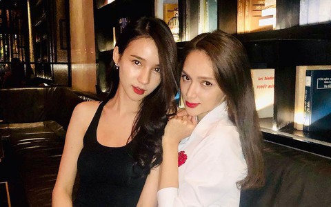 Hương Giang khoe ảnh cùng "thần tiên tỉ tỉ" Thái Lan, dân mạng lại "say" luôn nhan sắc của 2 người đẹp