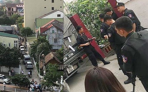 Cận cảnh cả trăm chiến sĩ công an mang súng khám xét, thu giữ 6 tạ ma túy
