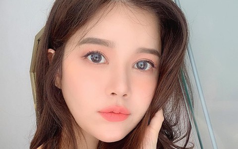 Đến giờ vẫn nhiều nàng tin rằng: Trang điểm khiến da nổi mụn nhưng 3 điều này mới chính là nguyên cớ