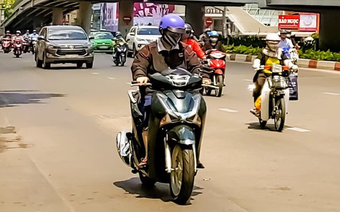 Tia UV tại TP.HCM vượt mức cao nhất suốt 4 ngày: Nguy cơ bỏng da, ung thư da hiển hiện trước mắt