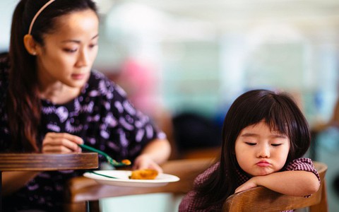 Muốn con nên người, mẹ chớ lơ là việc dạy con đức tính kiên nhẫn với 5 phương pháp hiệu quả này