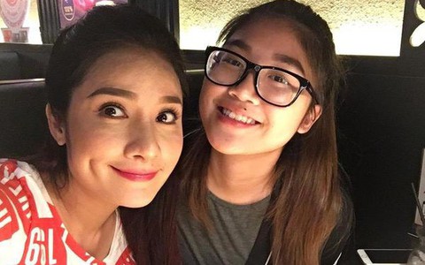 Chân dung cô con gái đang du học tại Úc của nữ MC Cát Tường