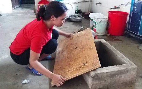 Cụ bà đổ thuốc diệt cỏ xuống giếng nước hàng xóm: Nếu nước có chất độc, có thể khởi tố tội giết người