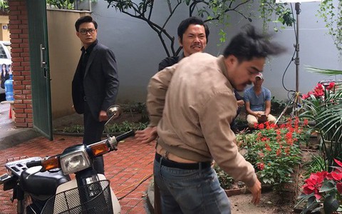 "Về nhà đi con": Ngày ấy đã tới, fan náo loạn với cảnh bố Sơn bị Lương Bổng "nhập", tát con rể "không trượt phát nào"