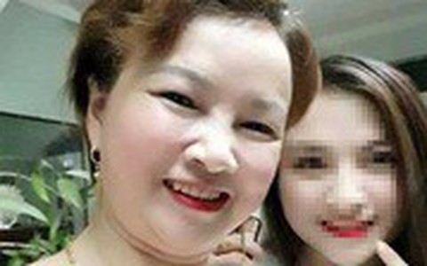 Biểu hiện bất thường của mẹ nữ sinh giao gà khi nhận dạng thi thể con: Vừa gào khóc thảm thiết... lại bất ngờ bình tĩnh livestream trên Facebook