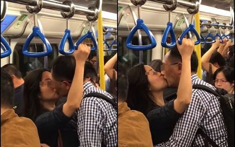 Cặp đôi thản nhiên ân ái trên tàu điện ngầm, thái độ của người phụ nữ đứng sau càng đáng chú ý hơn