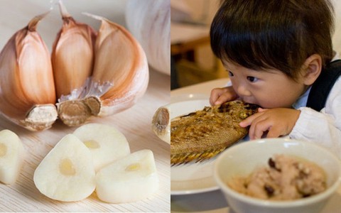Dùng tỏi chữa hóc xương cá cho bé theo cách này, cha mẹ cẩn thận có ngày mất con