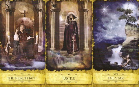 Trải bài và chọn lấy một lá bài Tarot để tìm hướng đi và nhận lấy những lời khuyên đúng đắn trong tuần mới này