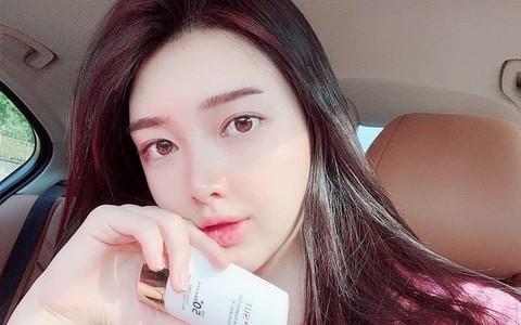 Chẳng thể ngờ bác sĩ da liễu lại chống nắng theo cách này, nhưng có như vậy thì da mới ngăn lão hóa hoàn toàn