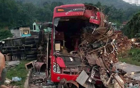 Gia cảnh khó khăn của các nạn nhân tử vong trong vụ tai nạn kinh hoàng ở Hòa Bình