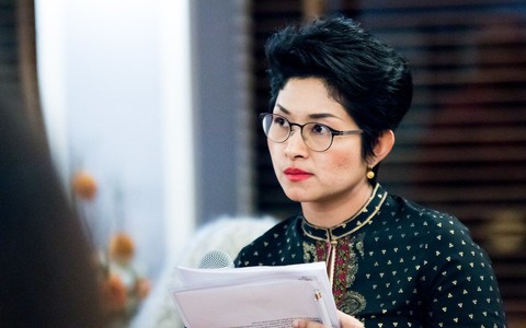 Chồng phản bội, 5 năm sau gặp lại tại bệnh viện, tôi nói đúng một câu khiến anh ta choáng váng rồi cãi nhau với nhân tình ngay chốn đông người