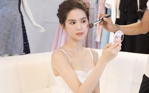 Ngọc Trinh vừa rao giảng 'con gái phải đẹp mọi nơi', Vũ Khắc Tiệp đã ngay lập tức dạy các chân dài bí quyết cưa tỷ phú