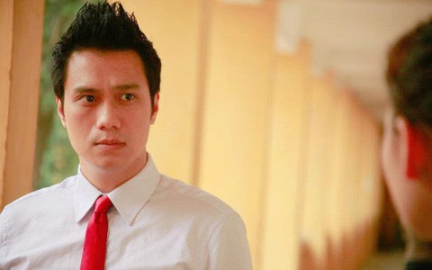Việt Anh bức xúc vì bị nói xấu giữa lùm xùm ly hôn nhưng đáng chú ý là bình luận đầy tính "bạo lực" của Khải (Về nhà đi con)