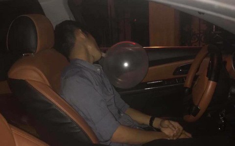 Trước lệnh cấm cho mục đích giải trí, bóng cười đã gây nguy hại thế nào cho giới trẻ?