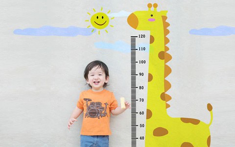 Mách các cha mẹ bí quyết tăng chiều cao cho con vừa đơn giản vừa hiệu quả