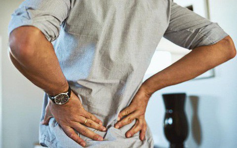 Đau lưng khi ho - tưởng không bệnh mà nhiều bệnh không tưởng
