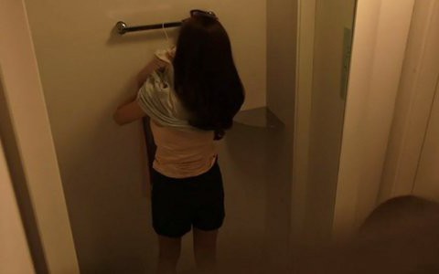 Hé lộ thủ đoạn quay lén khách nữ tắm của nhân viên trên tàu du lịch tại Hạ Long