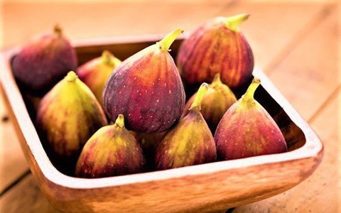 Dân tình kháo nhau mua sung Nhật đỏ lựng 2 triệu đồng/kg để tẩm bổ: Vậy nó có "thần thánh" như lời đồn?