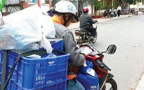 Khoe sáng sớm đã gặp shipper xịn, cô nàng được dân mạng ra sức ủng hộ "cưới nhau đi" sau khi xem cách xưng hô
